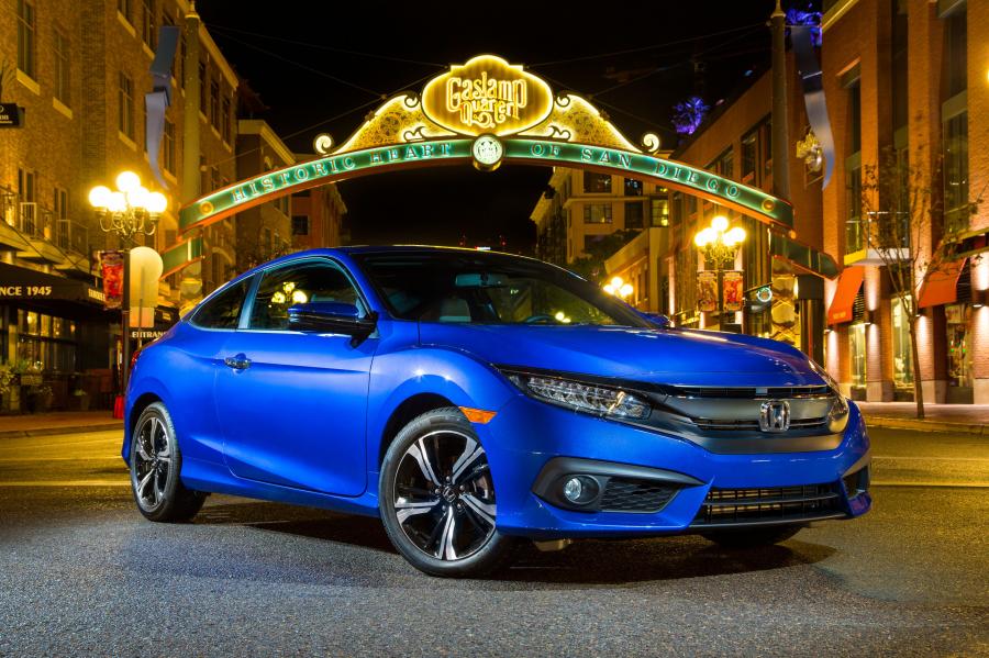  Honda Civic Coupe (FC3) 2016 года  (NA) (фото 20 из 40)